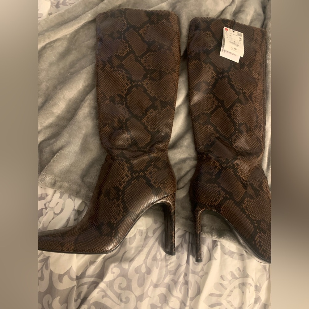 Zara brown animal snakeskin print tall boots 8/39